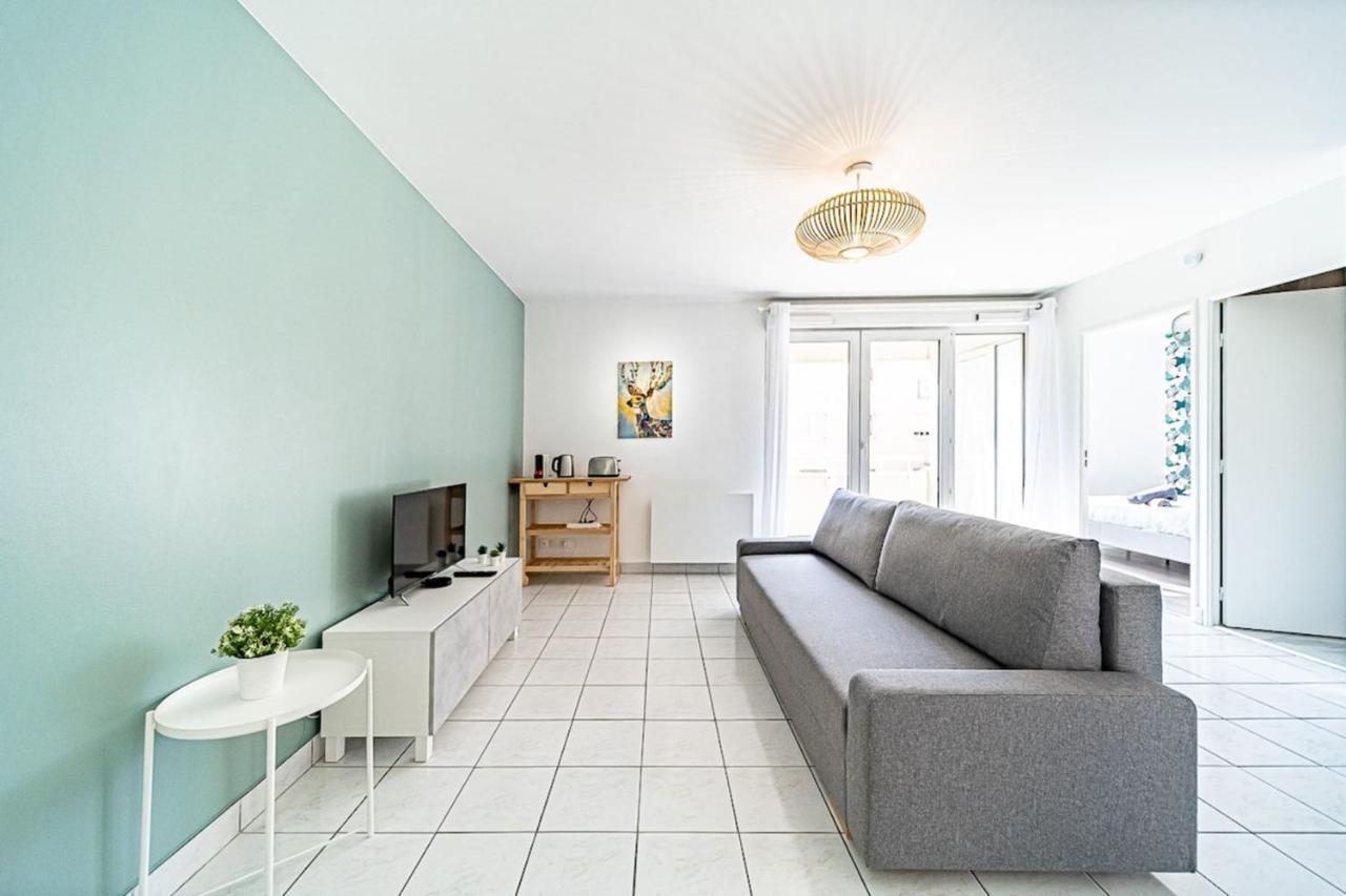 Appartement Cosy Avec Balcony And Garage-Charpennes Villeurbanne Exterior foto